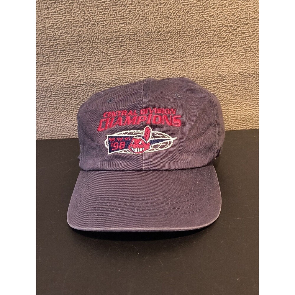 Starter Central Division Champions MLB Cleveland Guardians /Indians Chief Wahoo